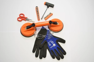 Montage kit